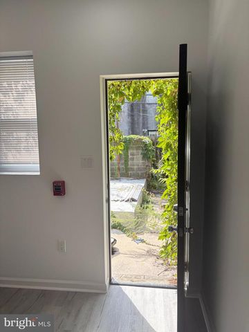 4926 W THOMPSON ST, Philadelphia, PA 19131