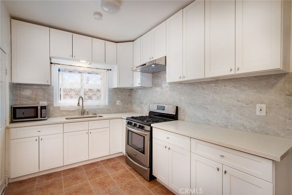 Image 17 of property listing at 6582 Manzanita Avenue, 29 Palms, CA 92277