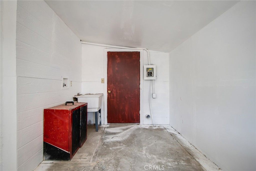 Image 22 of property listing at 6582 Manzanita Avenue, 29 Palms, CA 92277