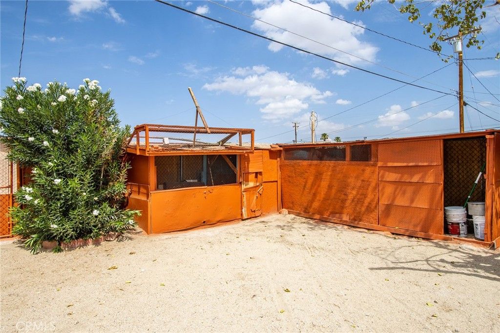 Image 29 of property listing at 6582 Manzanita Avenue, 29 Palms, CA 92277