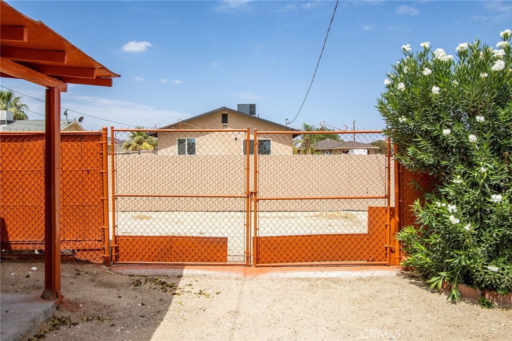 Image 30 of property listing at 6582 Manzanita Avenue, 29 Palms, CA 92277