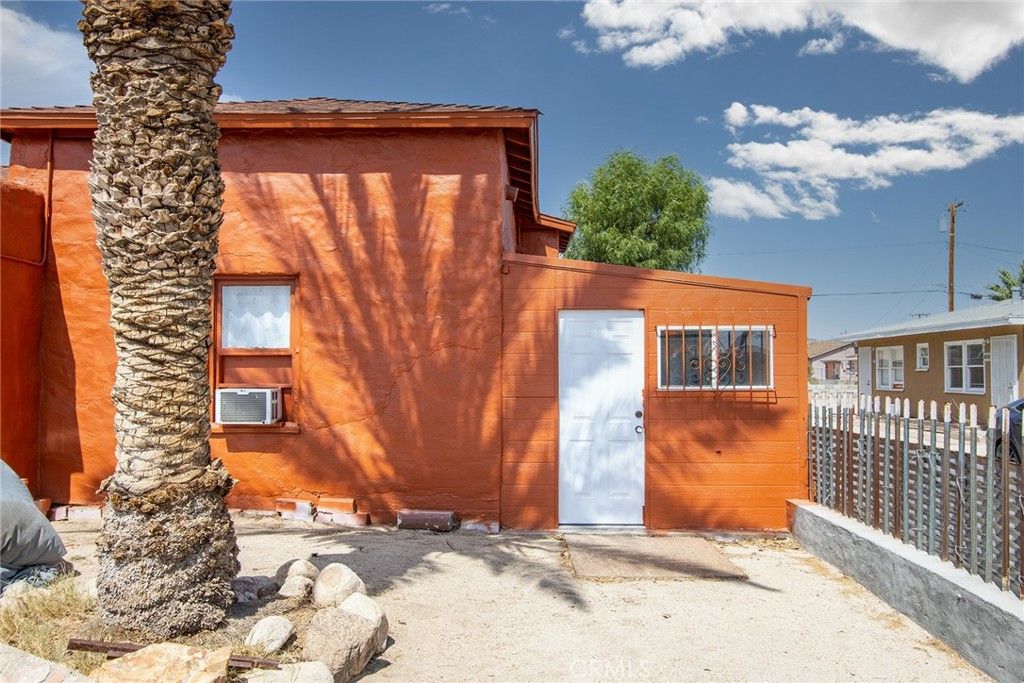 Image 6 of property listing at 6582 Manzanita Avenue, 29 Palms, CA 92277
