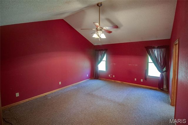 19383 Deer Run, Brighton, IL 62012