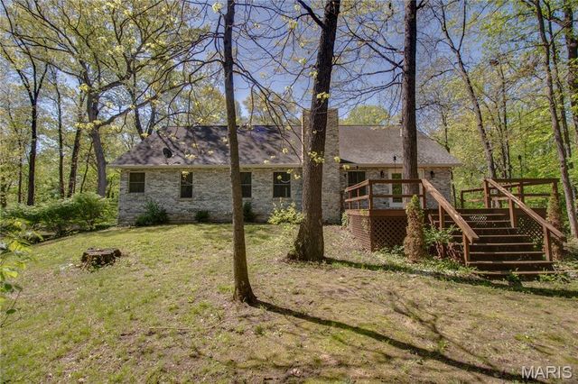 19383 Deer Run, Brighton, IL 62012