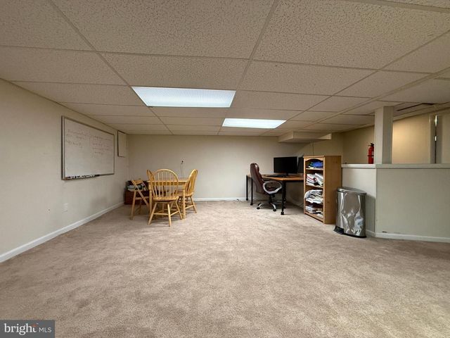 806 WARFIELD LN, Huntingdon Valley, PA 19006