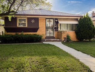 4219 N 72nd STREET, Milwaukee, WI 53216