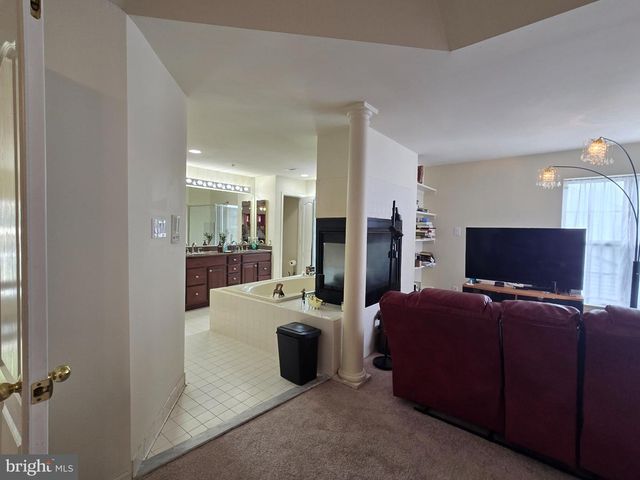 17208 RUSSET DR, Bowie, MD 20716