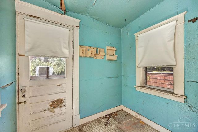 313 Washington Avenue, St Bernard, OH 45217