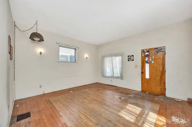 313 Washington Avenue, St Bernard, OH 45217