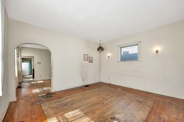 313 Washington Avenue, St Bernard, OH 45217