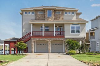21 Fleming, Hitchcock, TX 77563