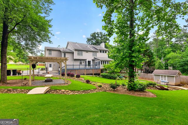 414 Holly Grove Church Rd., Peachtree City, GA 30269