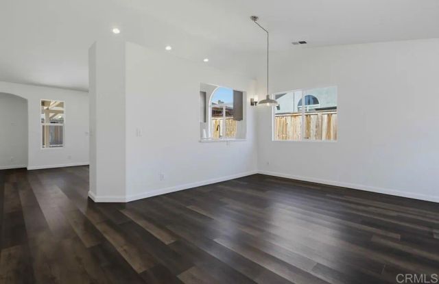 575 Alta Meadow Lane, Escondido, CA 92027