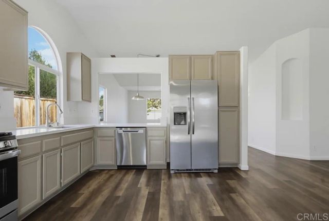 575 Alta Meadow Lane, Escondido, CA 92027