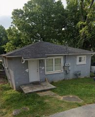 1119 Comstock Ave, Columbia, TN 38401