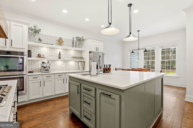 300 Tarragon Drive, Fayetteville, GA 30215