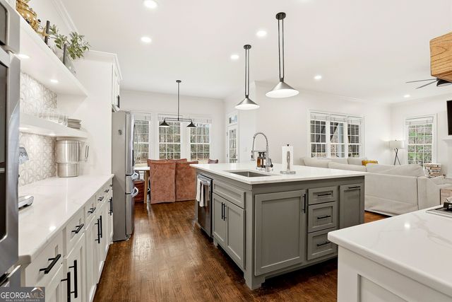 300 Tarragon Drive, Fayetteville, GA 30215