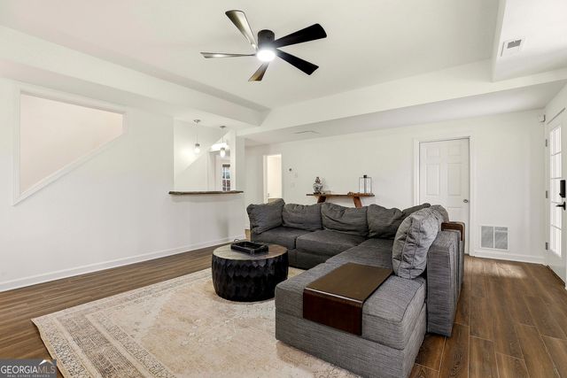 300 Tarragon Drive, Fayetteville, GA 30215