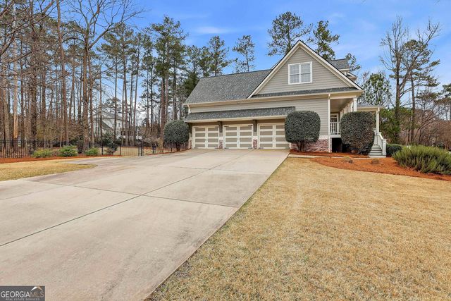 300 Tarragon Drive, Fayetteville, GA 30215
