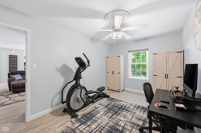 275 Inland Circle, Avon, IN 46123