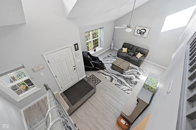 275 Inland Circle, Avon, IN 46123