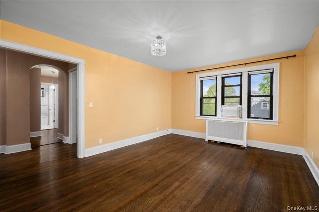 412 Munro Avenue 2H, Mamaroneck, NY 10543