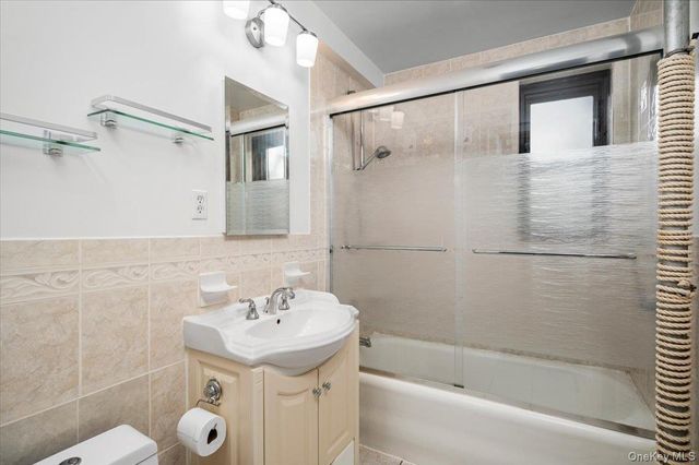 412 Munro Avenue 2H, Mamaroneck, NY 10543