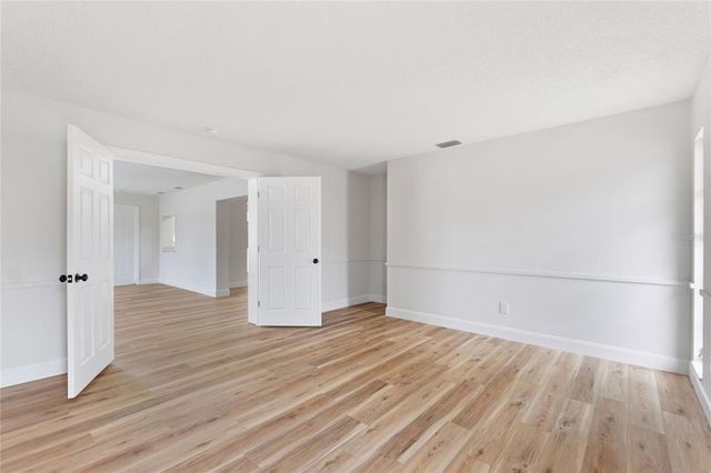 1801 FOREST DRIVE, Oldsmar, FL 34677