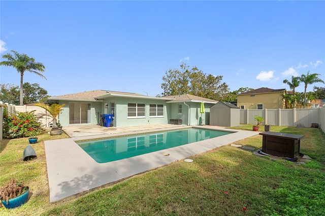 1801 FOREST DRIVE, Oldsmar, FL 34677