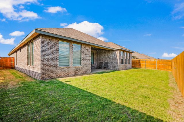 7613 61st Street, Lubbock, TX 79407
