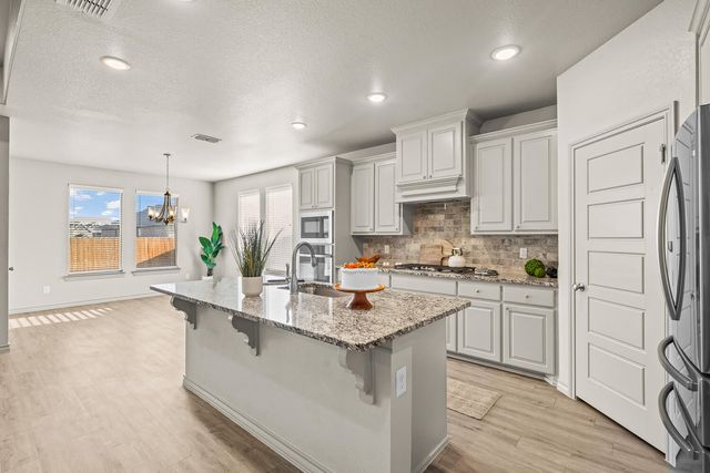 7613 61st Street, Lubbock, TX 79407