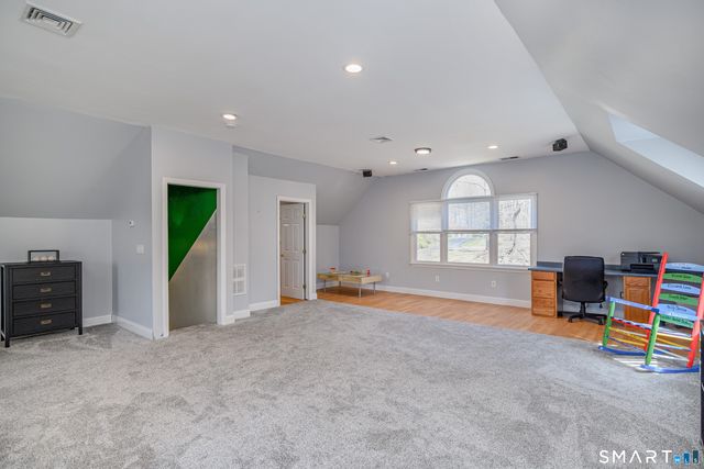 17 Weldon Woods Road, New Fairfield, CT 06812