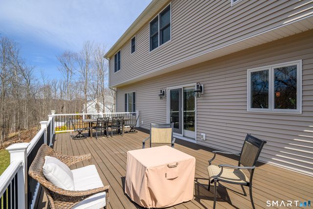 17 Weldon Woods Road, New Fairfield, CT 06812
