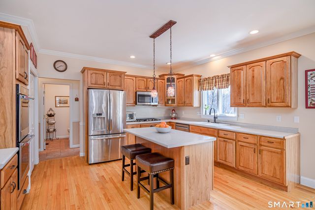 17 Weldon Woods Road, New Fairfield, CT 06812