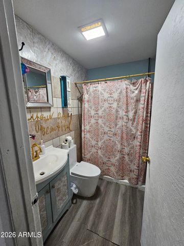 5612 W WILSHIRE Drive, Phoenix, AZ 85035