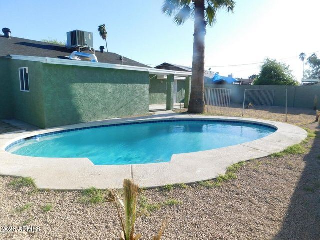 5612 W WILSHIRE Drive, Phoenix, AZ 85035