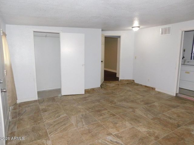 5612 W WILSHIRE Drive, Phoenix, AZ 85035