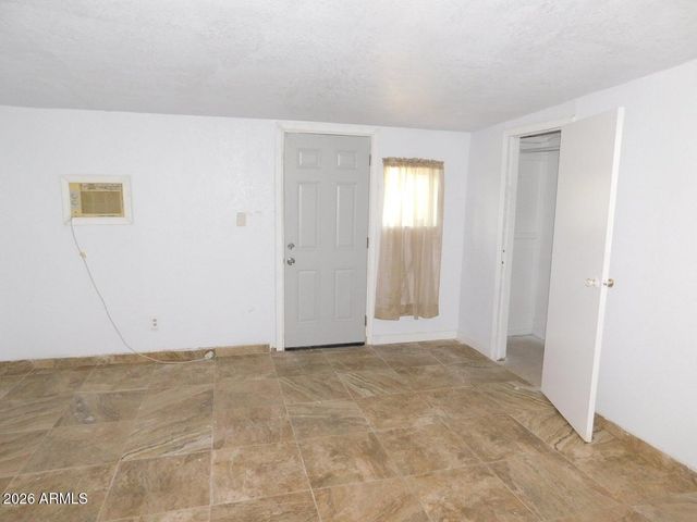 5612 W WILSHIRE Drive, Phoenix, AZ 85035