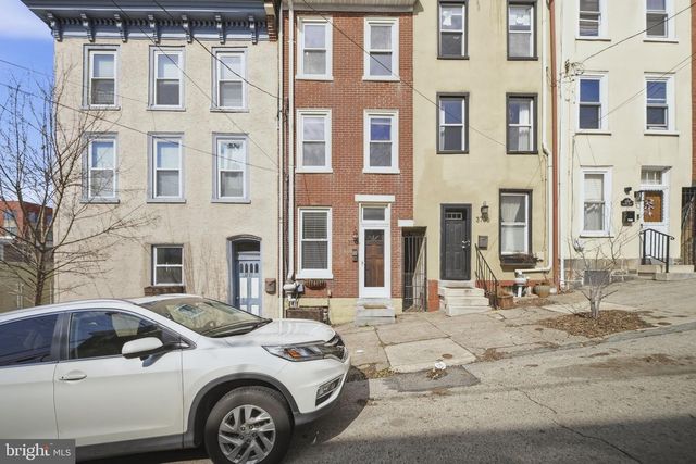 3737 CALUMET ST, Philadelphia, PA 19129