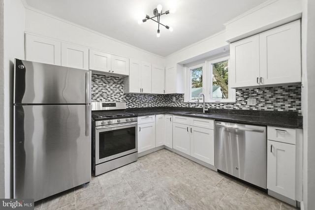 3737 CALUMET ST, Philadelphia, PA 19129