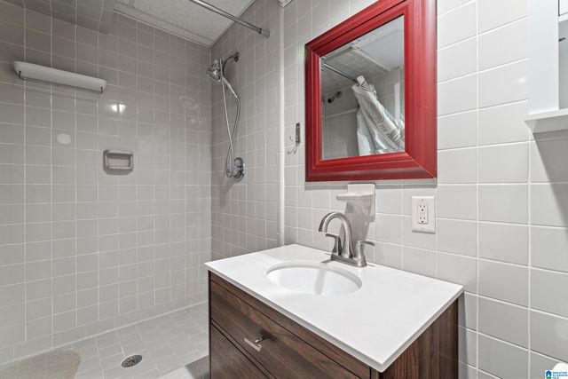 21 SHADES CREST ROAD, Hoover, AL 35226