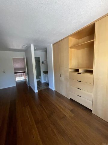 1612 Bridgeview Drive, San Diego, CA 92105