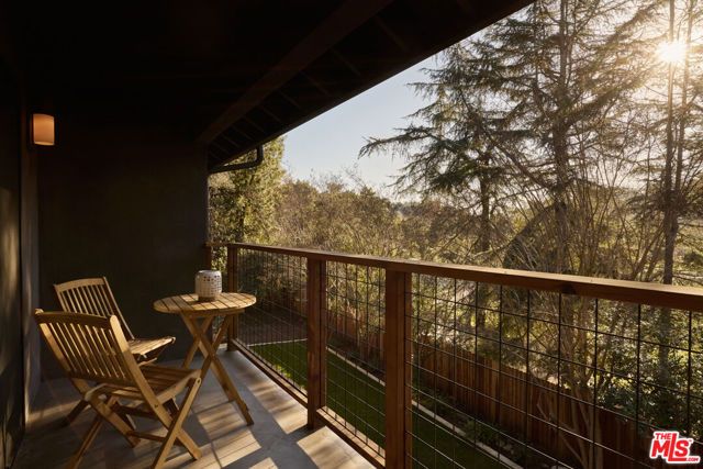 521 Fremont Drive, Pasadena, CA 91103