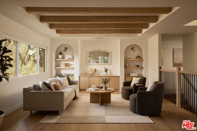 521 Fremont Drive, Pasadena, CA 91103