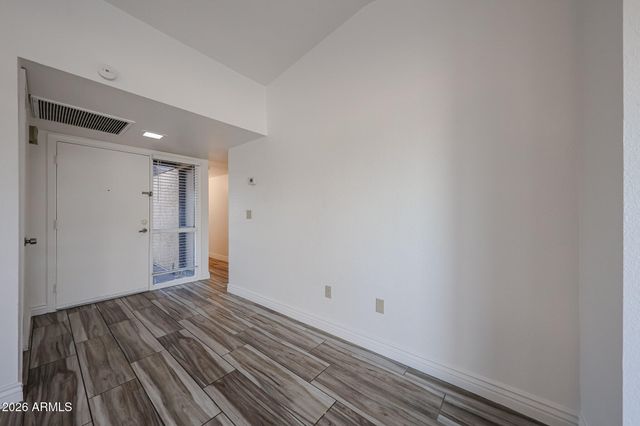 3830 W CRITTENDEN Lane, Phoenix, AZ 85019