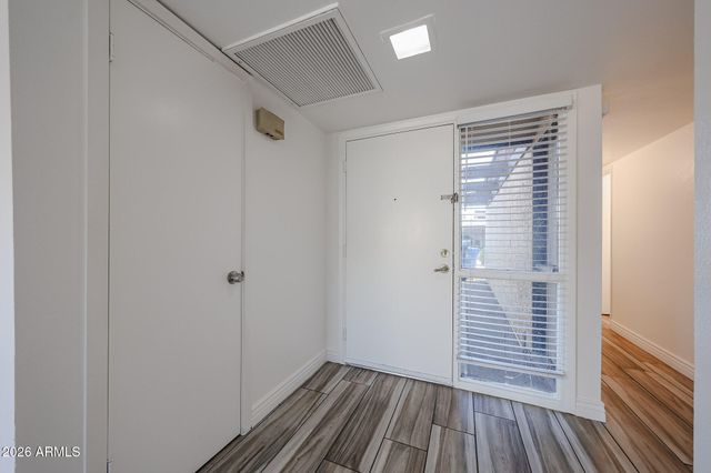 3830 W CRITTENDEN Lane, Phoenix, AZ 85019