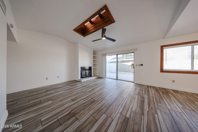 3830 W CRITTENDEN Lane, Phoenix, AZ 85019