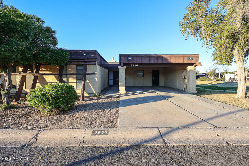3830 W CRITTENDEN Lane, Phoenix, AZ 85019