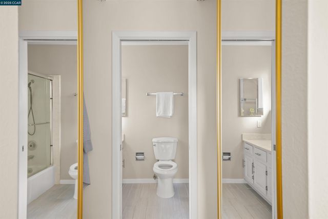 115 Hobart Ave E, San Mateo, CA 94402