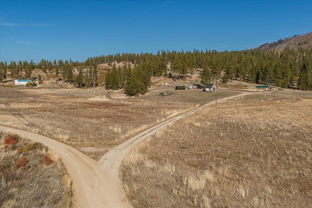 6171M Coyote Canyon Rd, Fruitland, WA 99129 photo 2